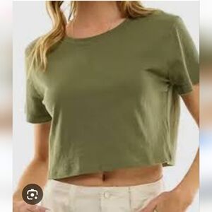 Aritzia Denim Forum Crop Tee Boxy Fit Green - 100% Cotton - Women's L Soft Comfy